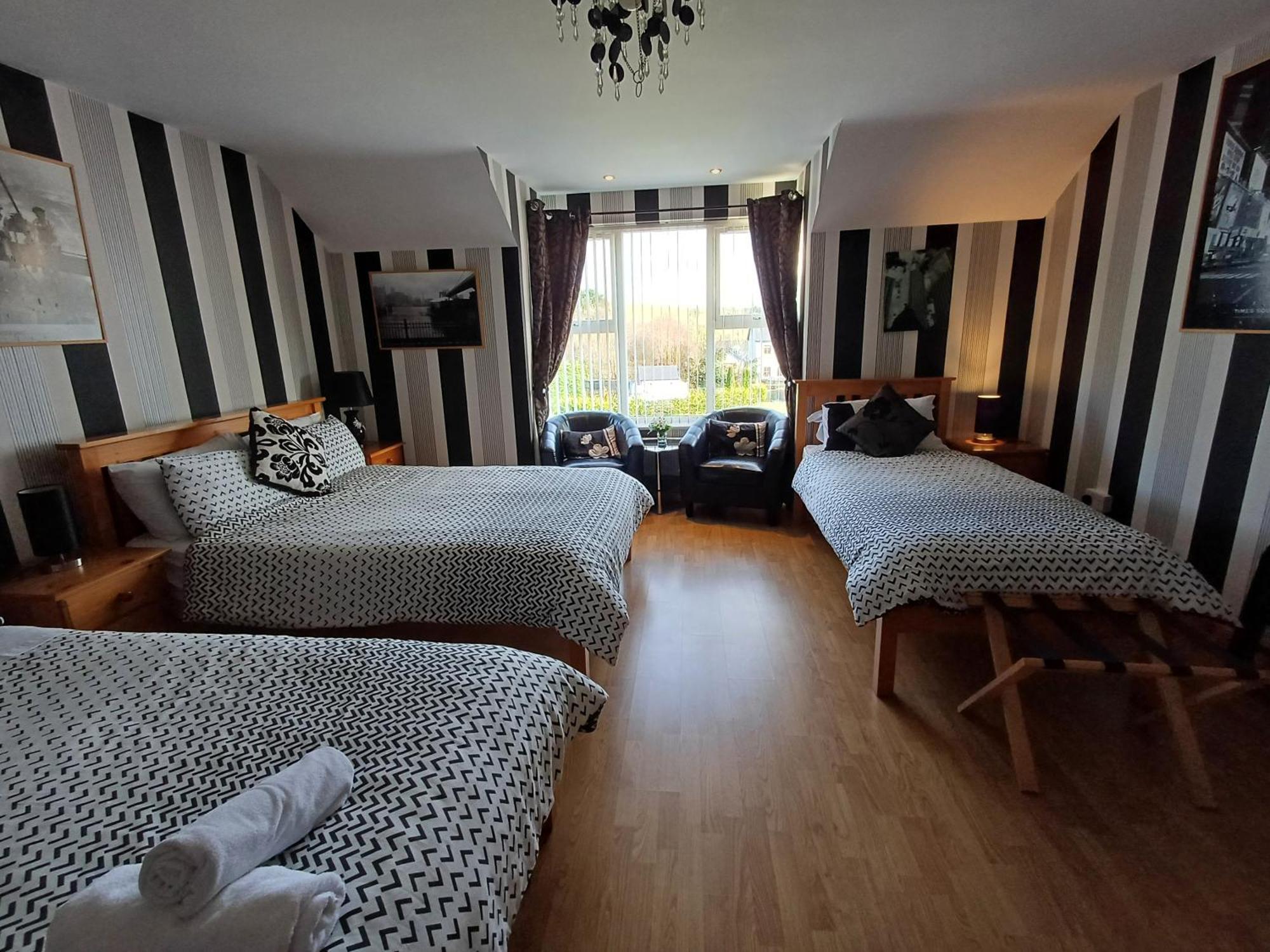 Sleepy Hollow B&B Donegal Town Room photo